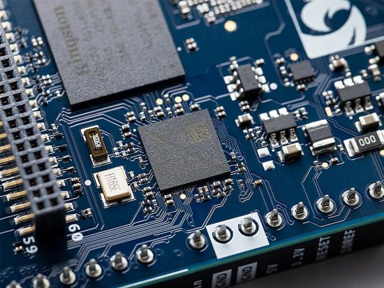 Arduino UNO Q 2GB